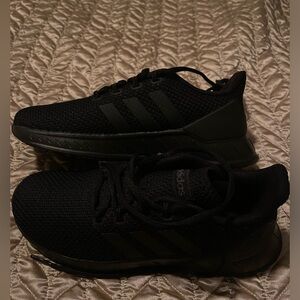 NWT Little Kid Adidas Questar Flow Nxt Running Shoe